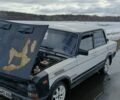 Белый ВАЗ 2103, объемом двигателя 2 л и пробегом 89 тыс. км за 339 $, фото 1 на Automoto.ua