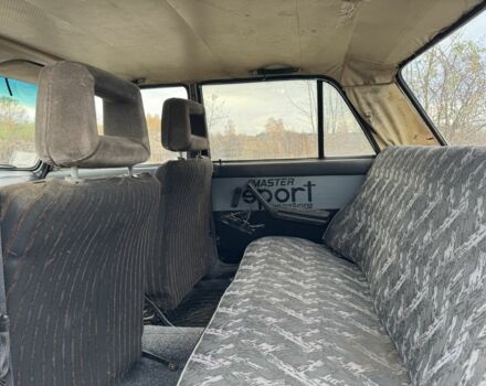 Белый ВАЗ 2103, объемом двигателя 1.3 л и пробегом 1000 тыс. км за 405 $, фото 4 на Automoto.ua