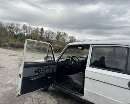 Белый ВАЗ 2103, объемом двигателя 1.3 л и пробегом 1000 тыс. км за 405 $, фото 3 на Automoto.ua