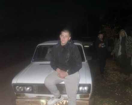 Белый ВАЗ 2103, объемом двигателя 0 л и пробегом 60 тыс. км за 824 $, фото 2 на Automoto.ua