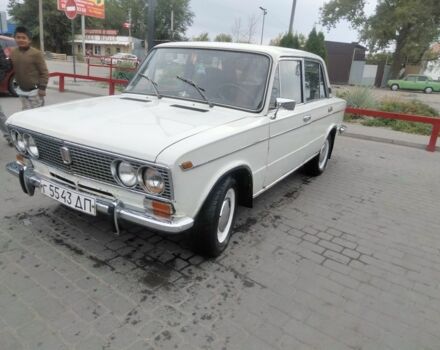 ВАЗ 2103 1982 у Дніпро (Дніпропетровську) на Automoto.ua Білий ВАЗ 2103, об'ємом двигуна 1 л та пробігом 300 тис. км за 1600 $, фото 7 на Automoto.ua