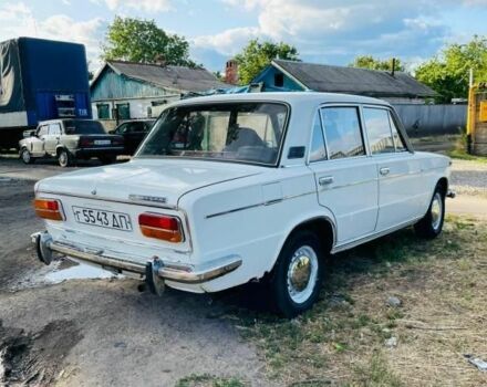 ВАЗ 2103 1982 у Дніпро (Дніпропетровську) на Automoto.ua Білий ВАЗ 2103, об'ємом двигуна 1 л та пробігом 300 тис. км за 1600 $, фото 5 на Automoto.ua