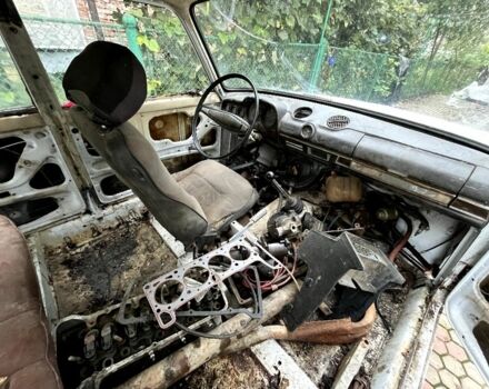 Білий ВАЗ 2103, об'ємом двигуна 0 л та пробігом 65 тис. км за 170 $, фото 11 на Automoto.ua