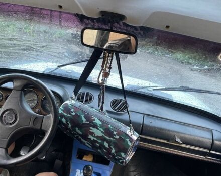 Белый ВАЗ 2103, объемом двигателя 0 л и пробегом 1000 тыс. км за 200 $, фото 2 на Automoto.ua