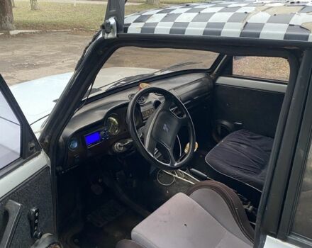 Белый ВАЗ 2103, объемом двигателя 1.6 л и пробегом 1000 тыс. км за 1500 $, фото 5 на Automoto.ua