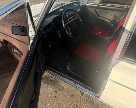 Белый ВАЗ 2103, объемом двигателя 1.5 л и пробегом 3 тыс. км за 307 $, фото 5 на Automoto.ua