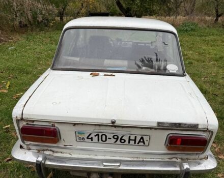 Белый ВАЗ 2103, объемом двигателя 1 л и пробегом 100 тыс. км за 263 $, фото 4 на Automoto.ua