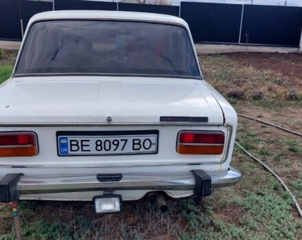 ВАЗ 2103 1989 у Миколаєві на Automoto.ua Білий ВАЗ 2103, об'ємом двигуна 0 л та пробігом 200 тис. км за 700 $, фото 1 на Automoto.ua