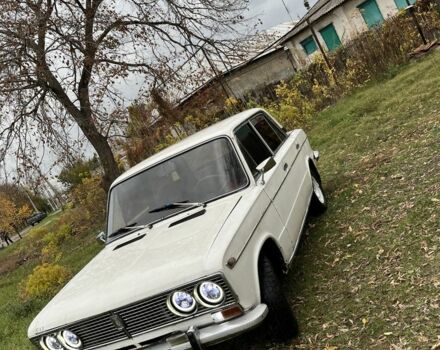 ВАЗ 2103 1990 у Славянске на Automoto.ua Білий ВАЗ 2103, об'ємом двигуна 1.6 л та пробігом 10 тис. км за 535 $, фото 6 на Automoto.ua