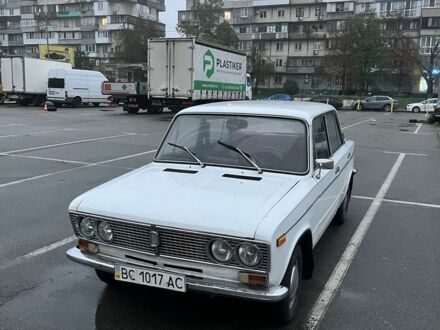 Белый ВАЗ 2103, объемом двигателя 1.5 л и пробегом 250 тыс. км за 511 $, фото 1 на Automoto.ua