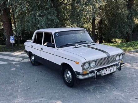 ВАЗ 2103 1974 в Хмельницком на Automoto.ua Белый ВАЗ 2103, объемом двигателя 0 л и пробегом 350 тыс. км за 800 $, фото 1 на Automoto.ua