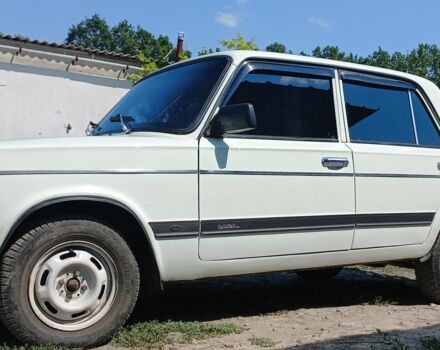 Белый ВАЗ 2103, объемом двигателя 1.5 л и пробегом 100 тыс. км за 1009 $, фото 1 на Automoto.ua