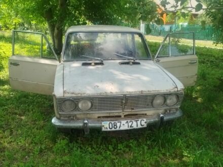 ВАЗ 2103 1975 в Дрогобыче на Automoto.ua Белый ВАЗ 2103, объемом двигателя 0 л и пробегом 73 тыс. км за 193 $, фото 1 на Automoto.ua