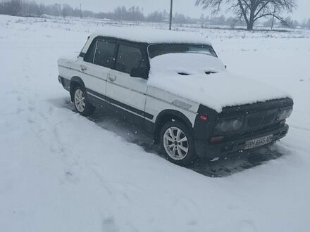 Белый ВАЗ 2103, объемом двигателя 1.5 л и пробегом 81 тыс. км за 419 $, фото 1 на Automoto.ua