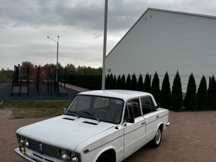 Белый ВАЗ 2103, объемом двигателя 1.5 л и пробегом 140 тыс. км за 702 $, фото 1 на Automoto.ua