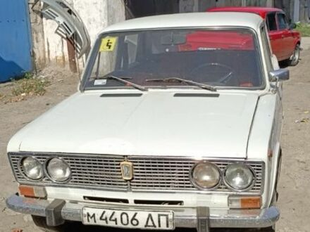 Белый ВАЗ 2103, объемом двигателя 1.5 л и пробегом 150 тыс. км за 595 $, фото 1 на Automoto.ua