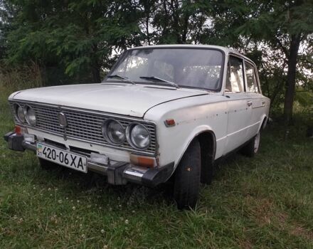 Белый ВАЗ 2103, объемом двигателя 1.5 л и пробегом 200 тыс. км за 271 $, фото 1 на Automoto.ua