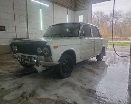 Белый ВАЗ 2103, объемом двигателя 1.5 л и пробегом 25 тыс. км за 358 $, фото 1 на Automoto.ua