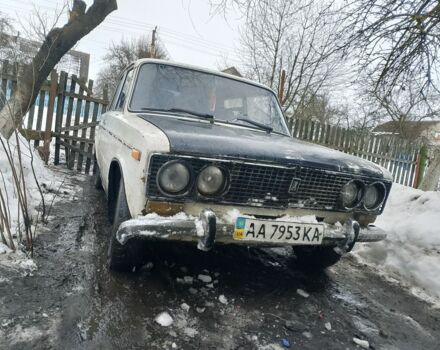 Білий ВАЗ 2103, об'ємом двигуна 1.5 л та пробігом 100 тис. км за 233 $, фото 1 на Automoto.ua