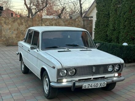 Белый ВАЗ 2103, объемом двигателя 1.5 л и пробегом 1000 тыс. км за 425 $, фото 1 на Automoto.ua