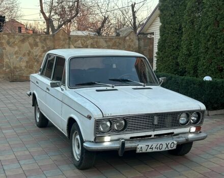 Белый ВАЗ 2103, объемом двигателя 1.5 л и пробегом 1000 тыс. км за 425 $, фото 1 на Automoto.ua