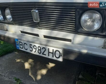 Білий ВАЗ 2103, об'ємом двигуна 1.5 л та пробігом 100 тис. км за 500 $, фото 1 на Automoto.ua