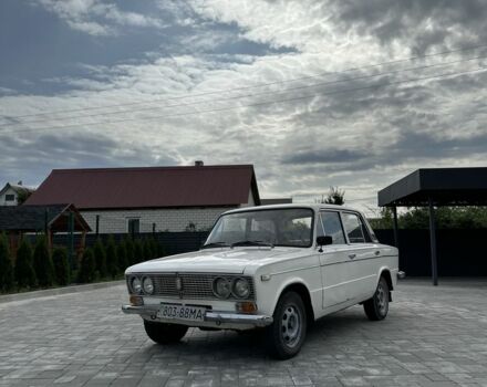 Білий ВАЗ 2103, об'ємом двигуна 1.3 л та пробігом 250 тис. км за 900 $, фото 1 на Automoto.ua