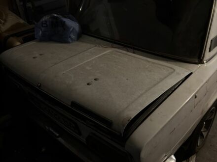 Белый ВАЗ 2103, объемом двигателя 1.5 л и пробегом 222 тыс. км за 429 $, фото 1 на Automoto.ua