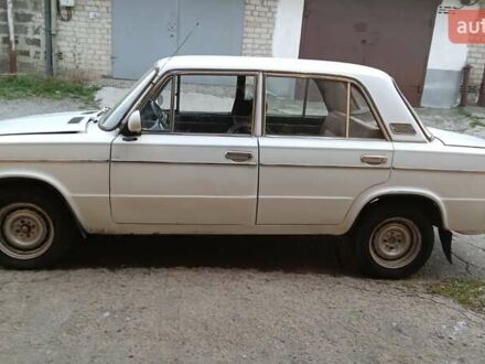 Белый ВАЗ 2103, объемом двигателя 0 л и пробегом 158 тыс. км за 610 $, фото 1 на Automoto.ua