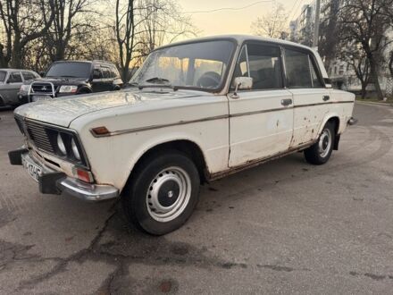 Белый ВАЗ 2103, объемом двигателя 1.5 л и пробегом 400 тыс. км за 600 $, фото 1 на Automoto.ua