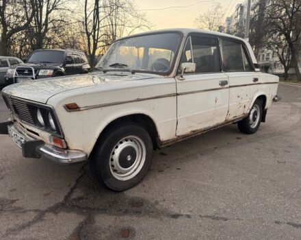 Белый ВАЗ 2103, объемом двигателя 1.5 л и пробегом 400 тыс. км за 600 $, фото 1 на Automoto.ua