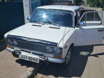 ВАЗ 2103 1985 в Василькове на Automoto.ua Белый ВАЗ 2103, объемом двигателя 1 л и пробегом 125 тыс. км за 385 $, фото 1 на Automoto.ua