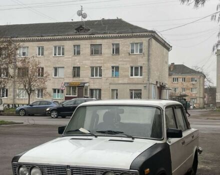 Белый ВАЗ 2103, объемом двигателя 1.3 л и пробегом 111 тыс. км за 497 $, фото 1 на Automoto.ua
