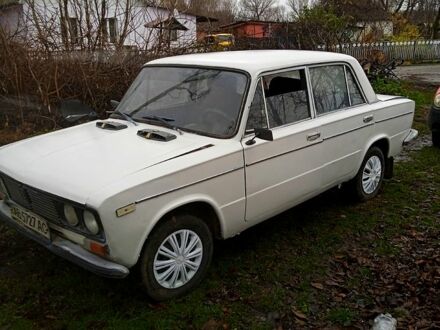 Білий ВАЗ 2103, об'ємом двигуна 1.5 л та пробігом 220 тис. км за 350 $, фото 1 на Automoto.ua