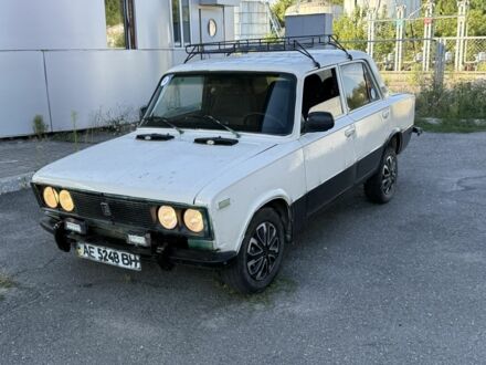 ВАЗ 2103 1988 у Золотоноше на Automoto.ua Білий ВАЗ 2103, об'ємом двигуна 1.3 л та пробігом 100 тис. км за 339 $, фото 1 на Automoto.ua