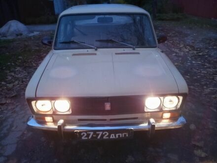 ВАЗ 2103 1992 в Павлограде на Automoto.ua Белый ВАЗ 2103, объемом двигателя 1.3 л и пробегом 90 тыс. км за 809 $, фото 1 на Automoto.ua