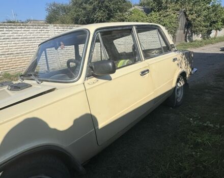 Бежевый ВАЗ 2103, объемом двигателя 0 л и пробегом 200 тыс. км за 700 $, фото 5 на Automoto.ua