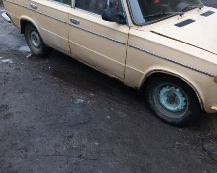 Бежевый ВАЗ 2103, объемом двигателя 1 л и пробегом 1000 тыс. км за 240 $, фото 4 на Automoto.ua