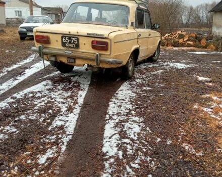 Бежевый ВАЗ 2103, объемом двигателя 1 л и пробегом 1000 тыс. км за 240 $, фото 3 на Automoto.ua