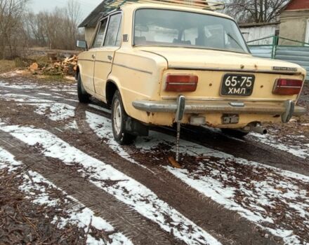 Бежевый ВАЗ 2103, объемом двигателя 1.3 л и пробегом 400 тыс. км за 375 $, фото 2 на Automoto.ua