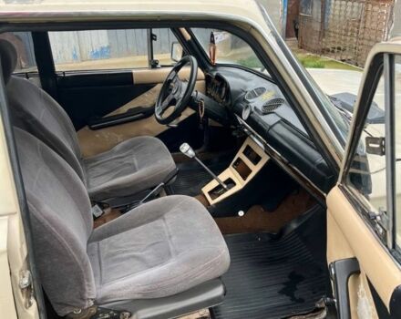 Бежевый ВАЗ 2103, объемом двигателя 1.3 л и пробегом 222 тыс. км за 350 $, фото 6 на Automoto.ua