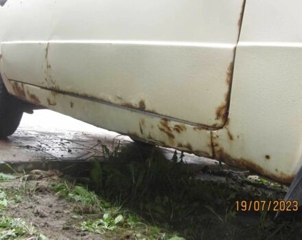 Бежевый ВАЗ 2103, объемом двигателя 1.5 л и пробегом 130 тыс. км за 237 $, фото 2 на Automoto.ua