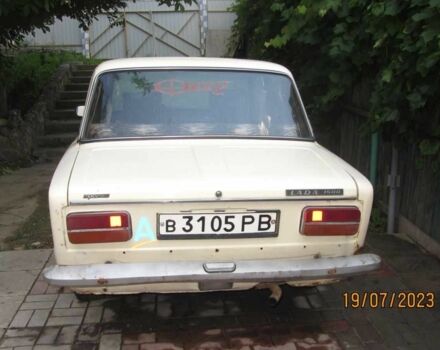 Бежевый ВАЗ 2103, объемом двигателя 1.5 л и пробегом 130 тыс. км за 237 $, фото 6 на Automoto.ua