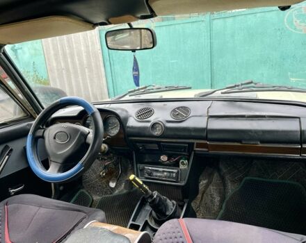 ВАЗ 2103 1983 в Синельниковом на Automoto.ua Бежевый ВАЗ 2103, объемом двигателя 0 л и пробегом 150 тыс. км за 600 $, фото 7 на Automoto.ua