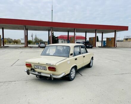 ВАЗ 2103 1983 в Синельниковом на Automoto.ua Бежевый ВАЗ 2103, объемом двигателя 0 л и пробегом 150 тыс. км за 600 $, фото 3 на Automoto.ua