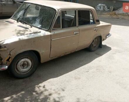 Бежевий ВАЗ 2103, об'ємом двигуна 1.5 л та пробігом 555 тис. км за 310 $, фото 4 на Automoto.ua