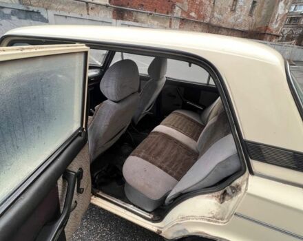 Бежевый ВАЗ 2103, объемом двигателя 1.3 л и пробегом 150 тыс. км за 700 $, фото 2 на Automoto.ua