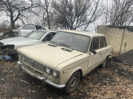 Бежевый ВАЗ 2103, объемом двигателя 0 л и пробегом 1000 тыс. км за 10 $, фото 1 на Automoto.ua