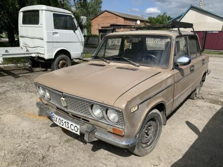 ВАЗ 2103 1983 у Каменце-Подольском на Automoto.ua Бежевий ВАЗ 2103, об'ємом двигуна 1.3 л та пробігом 3 тис. км за 351 $, фото 1 на Automoto.ua