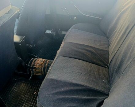 Фіолетовий ВАЗ 2103, об'ємом двигуна 1.6 л та пробігом 146 тис. км за 1010 $, фото 7 на Automoto.ua